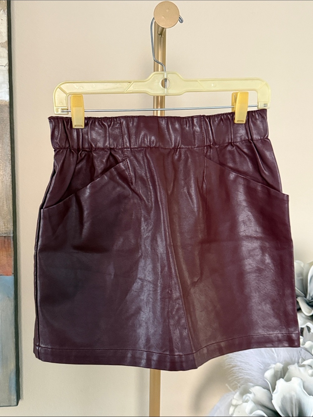 Faux Leather Elastic Waist Mini Skirt - Burgundy